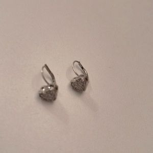 Heart 14 k white gold earrings with multiple diamond chips